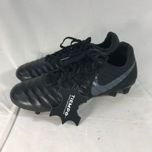 Nike JR Tiempo Legend Soccer Cleats